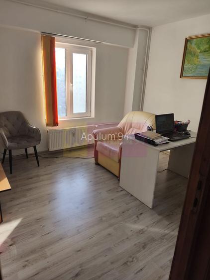 Vanzare apartament in zona Decebal- Calarasilor, metrou magistrala M2 - 4