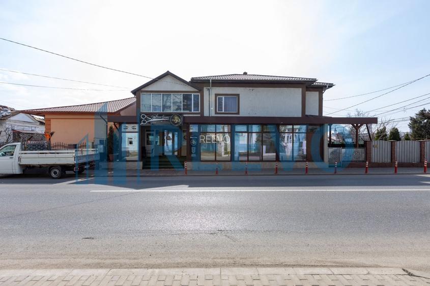 Clădire și teren de investiție, central Roman - 3