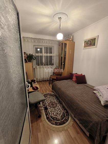 Apartament 3 camere decomandat cu doua balcoane- cartier Grui - 5