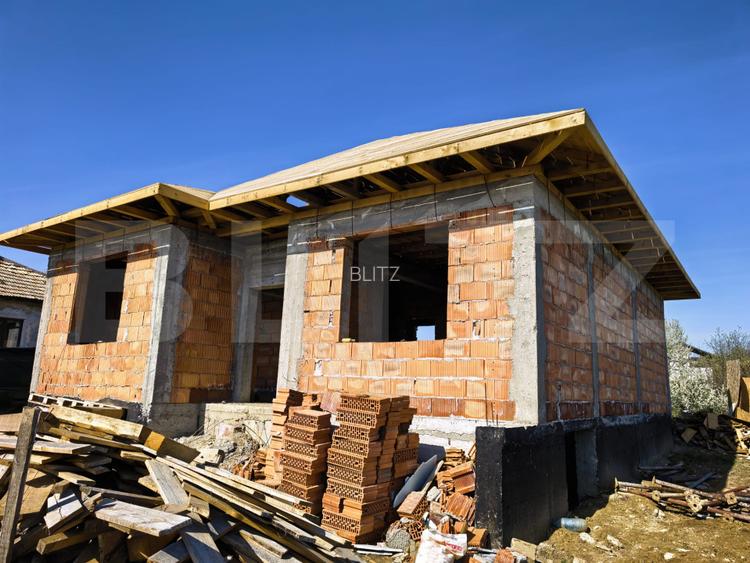 Casă 3 camere si beci, nouă 2026 – parter, vedere superbă la lacul Ciurbesti - 4