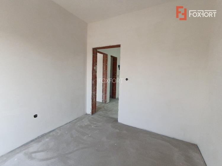 Triplex 5 camere, 2 bai, 114 mp utili, zona Plopi Timisoara - V8613 - 13