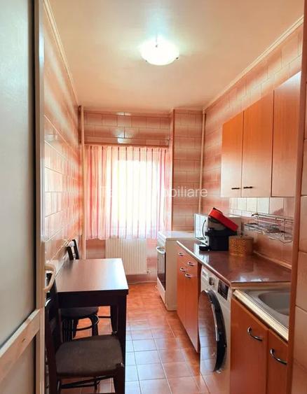 Garsoniera, decomandata, 40 mp, balcon, ac, metrou, Mihai Bravu - 3