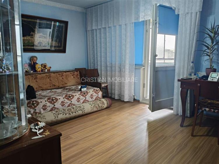 LIBER! AP 2 camere, Radu Negru, Conf 1 decomandat - 60 mp, 2 balcoane - 2