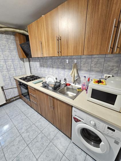 Baba Novac/Metrou Dristor/Centrala Proprie/Ap 2 Camere decomandat/