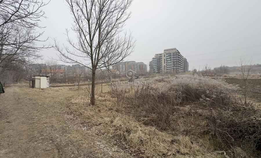 Teren INTRAVILAN 1700 mp, zona Iulius Mall
