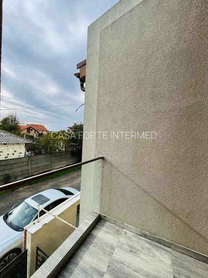 VILĂ TIP DUPLEX – PALAZU MARE VEDERE LA LAC 245000 € - 45