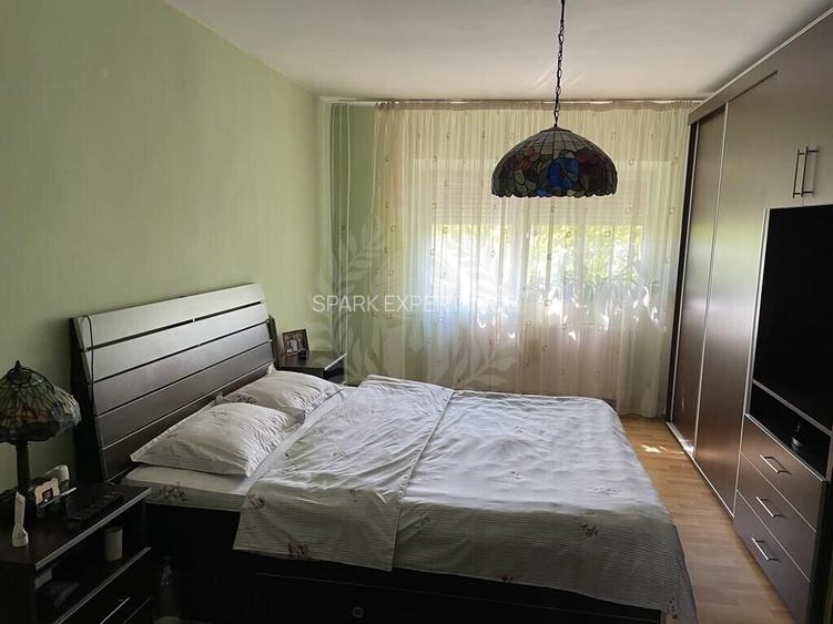 4 CAMERE  // 9 MAI // PARTER // 92 MP - 19