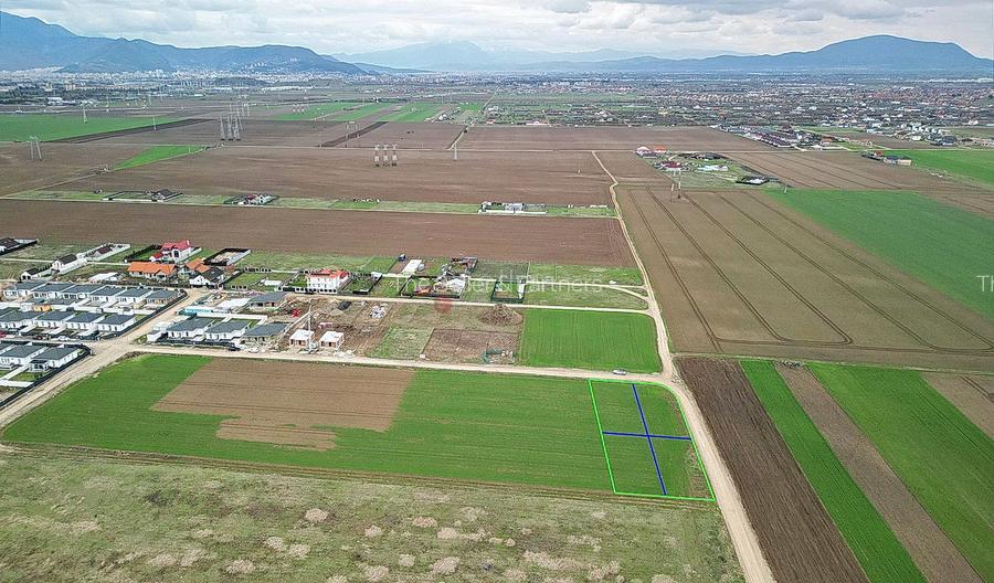 Teren intravilan - 2