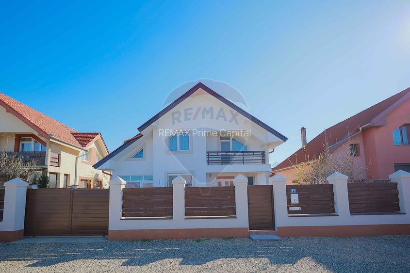 Casa cu 5 camere de vanzare in zona Episcopia Bihorului - 3