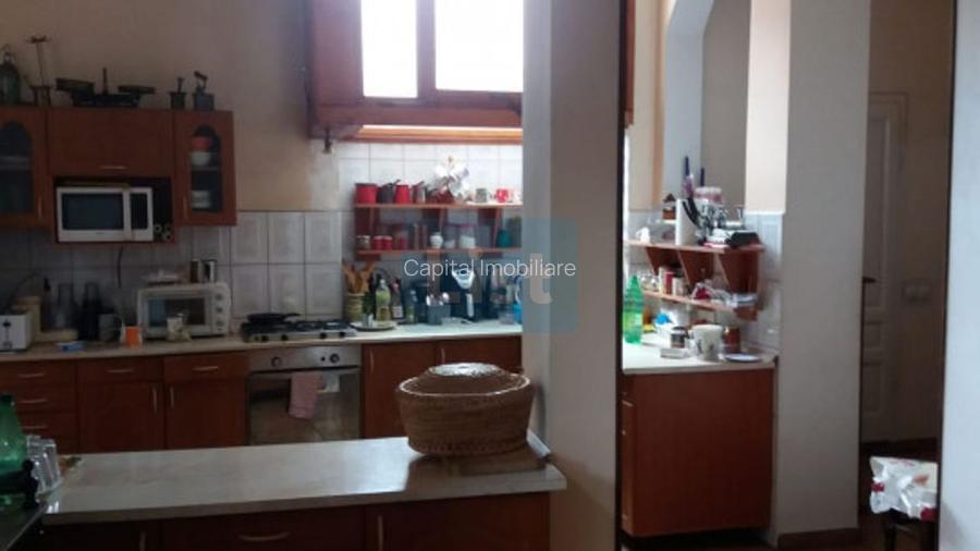 Casa la curte comuna pe 3 nivele, 300mp utili 0% comision - 11