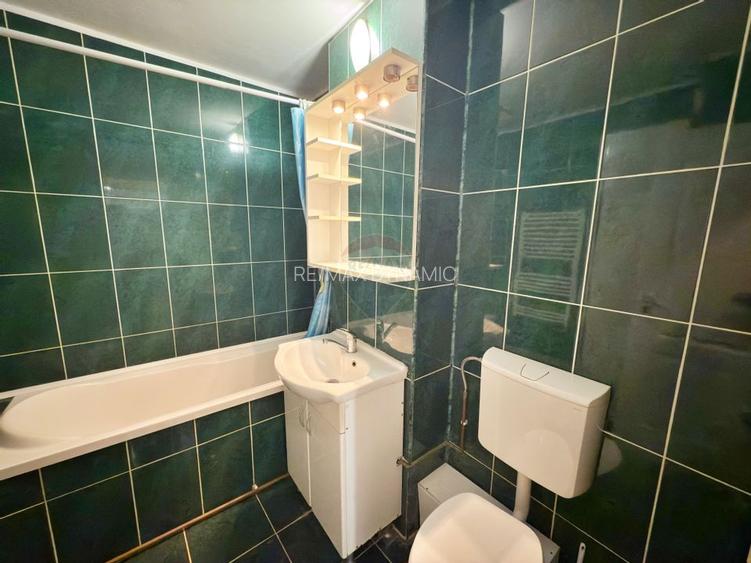 Apartament cu 3 camere de închiriat în Alfa - 6