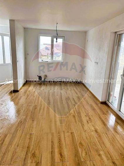 Casa cu 2 camere de vânzare - 4