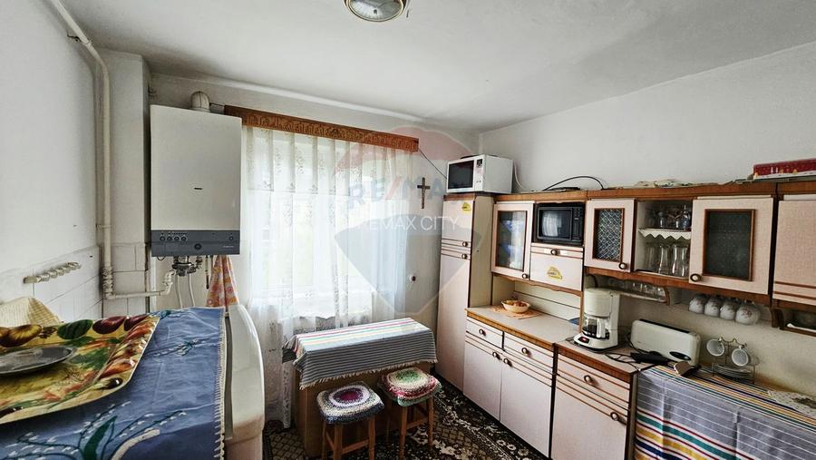 Apartament cu 4 camere de vânzare în zona Maratei - 8