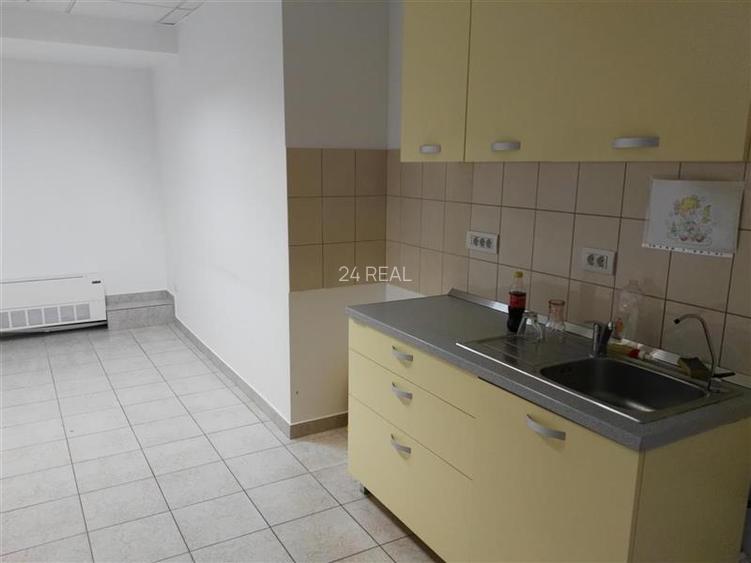 Caro Castel Office Building - 352 mp - 9