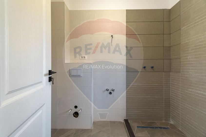 DUPLEX 8 camere de vanzare| Constructie noua| Izvor, BV | Comision 0% - 42
