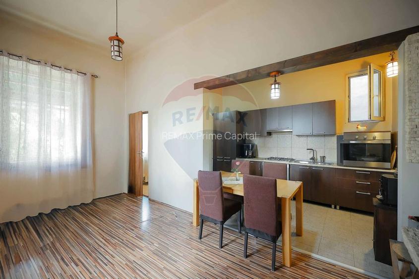 Casă / Vilă cu 4 camere de vânzare Ultracentral Str. Louis Pasteur - 13