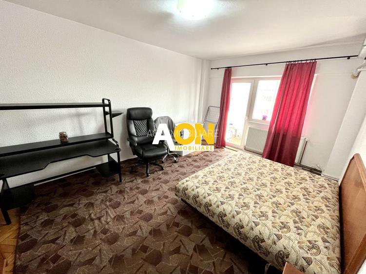 Apartament cu 3 Camere, Decomandat, Boxă la subsol, Zona Mercur-Cetate - 3