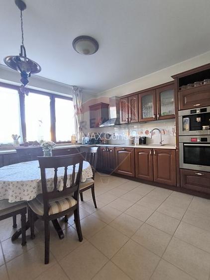 Casă de vanzare - 15