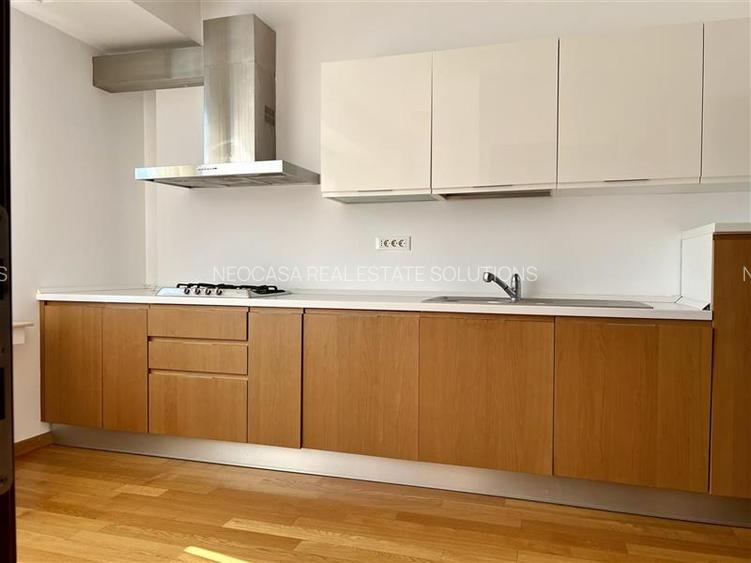 Apartament spatios de 3 camere | Delavrancea Residence | 2 locuri de parcare si - 8