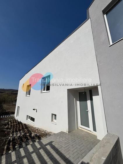 Casă cuplată, 122 mp utili+curte privată 600 mp | Demisol + Parter | Semifinisat - 3