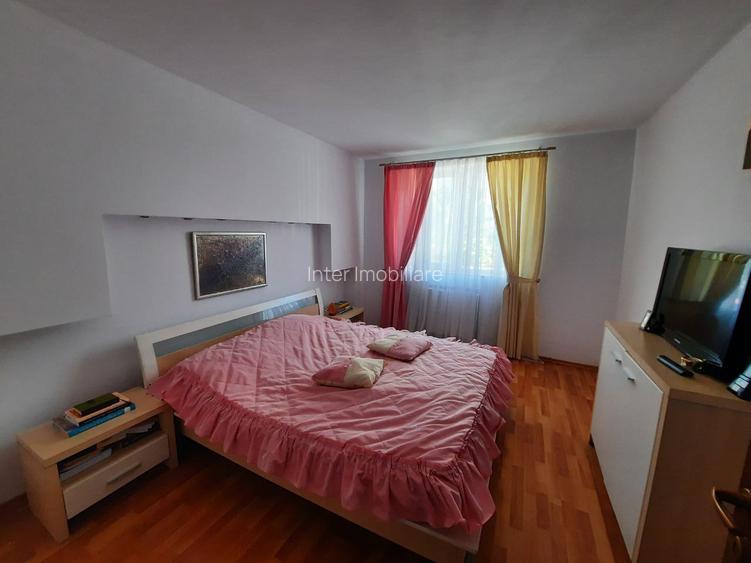 Apt 3 camere, etaj 1,  Maratei (Scoala nr 2) -  cod 159713 - 2