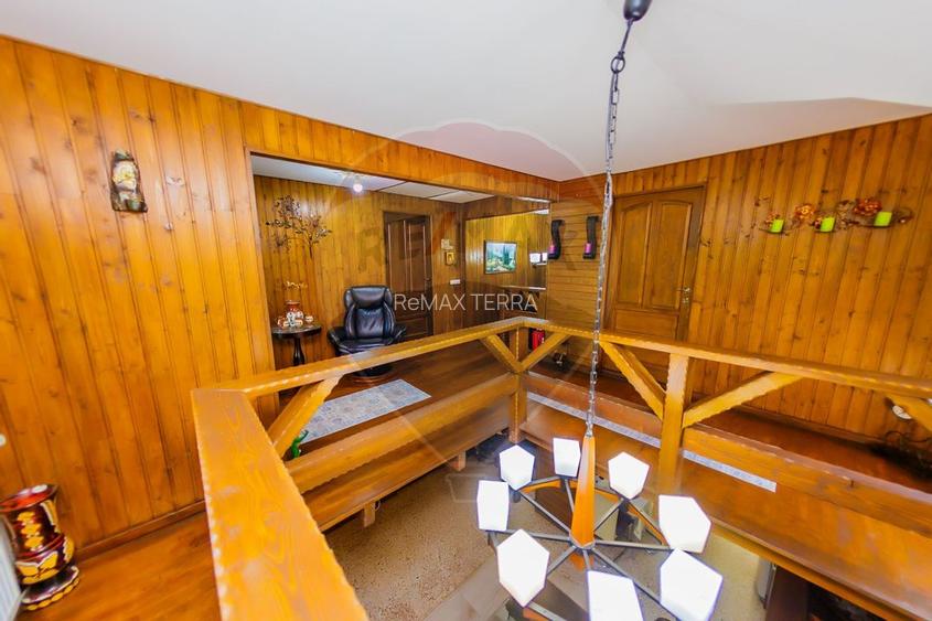 CASA DEOSEBITA DE VANZARE INTRERAURI, COAS - 18