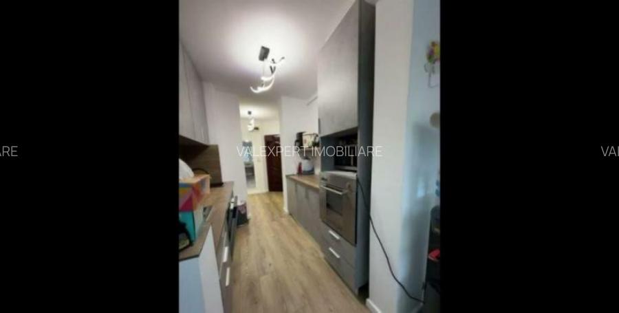 Metrou 1 Decembrie 1918, apart 3 cam, supf. 57 mp, et. 4/8 - 6