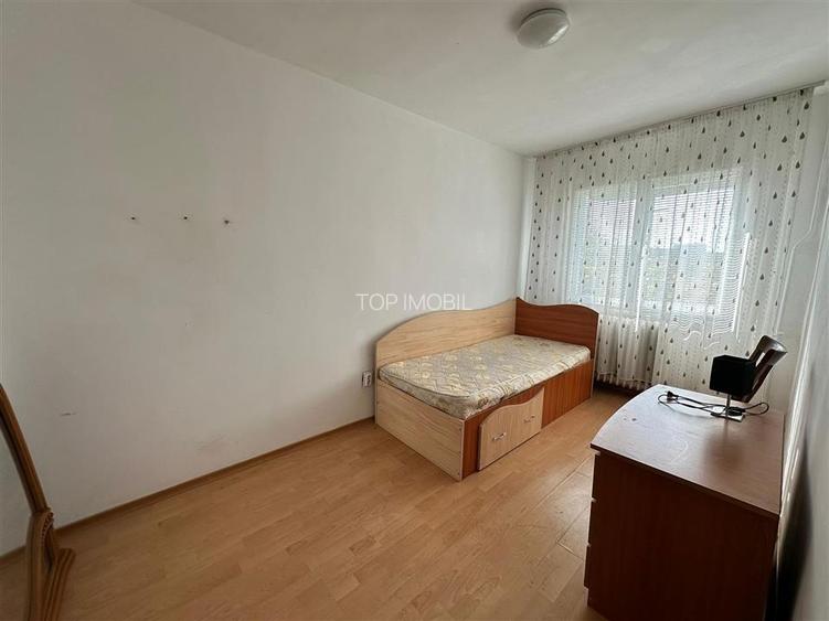 Apartament 3 camere semidecomandat, Podu Ros - Cantemir - 3