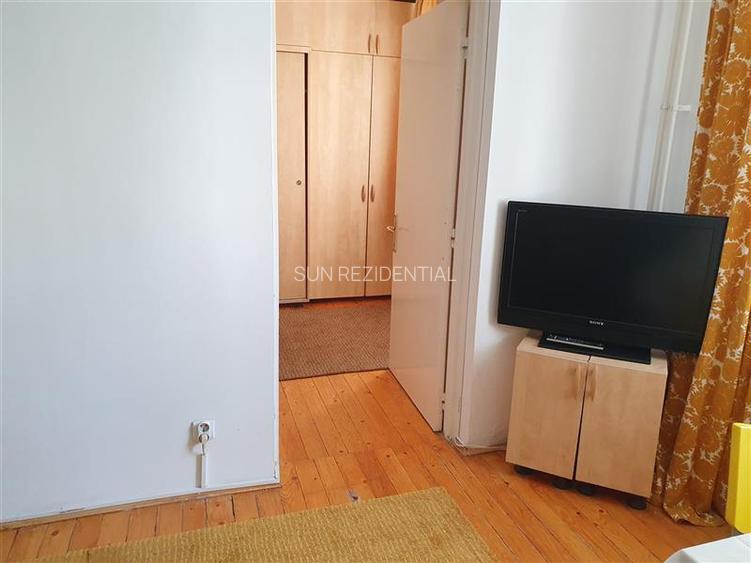 Decebal-Voronet, apartament tip studio, centrala proprie, mobilat-utilat, ideal - 14