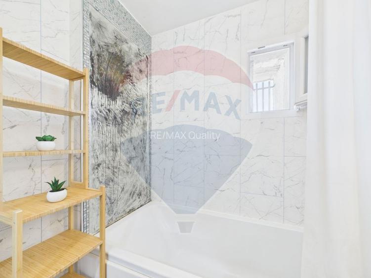 Apartament de vanzare, 3 camere ultra finisat,  Bd. Unirii - 21