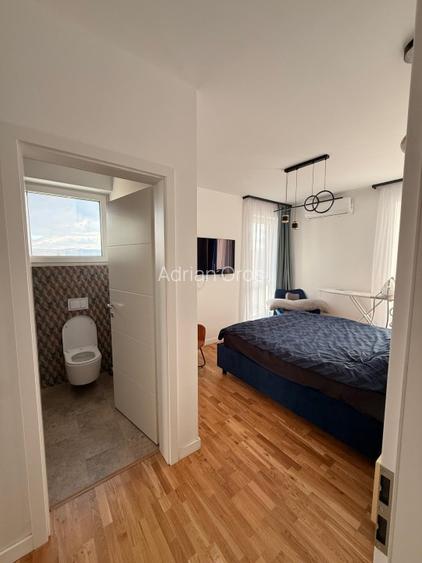 Duplex modern de închiriat | 3 dormitoare + 3 băi | Terasă panoramică 70 mp | Cl - 11