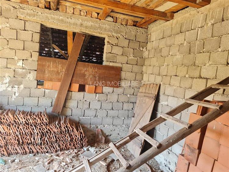 CASA LA ROSU IN SIRIA - 9