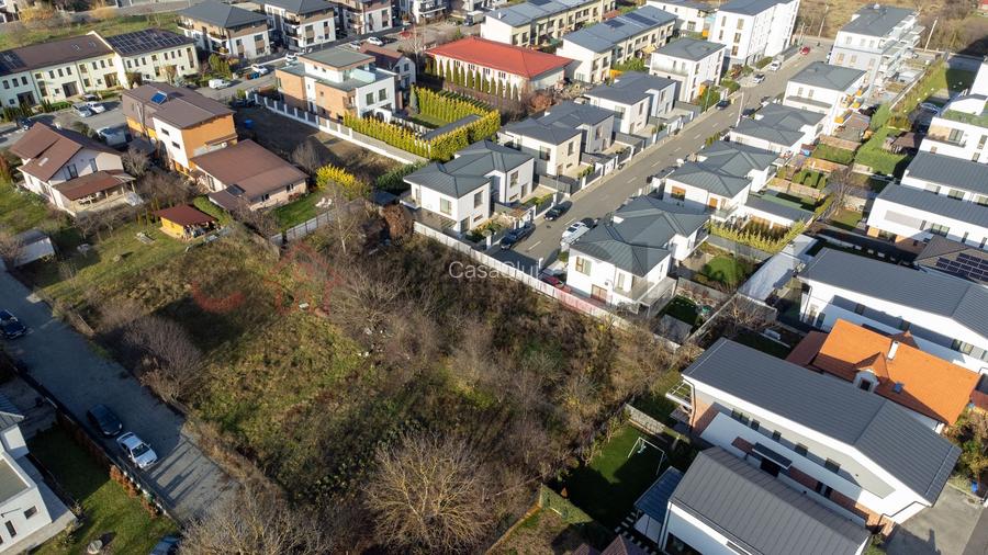 Teren de 877 mp, cu autorizatie ,zona excelenta, Borhanci ! - 2