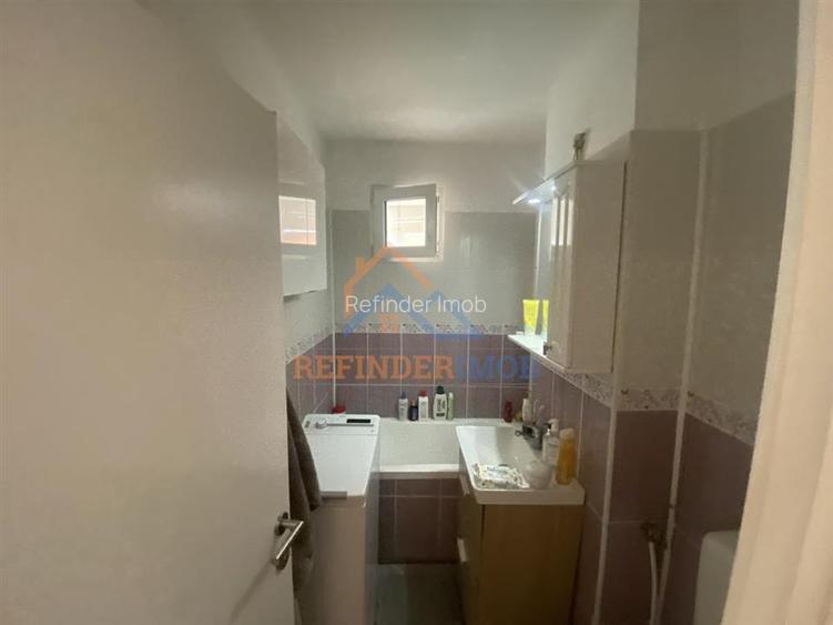 Apartament de vanzare cu 2 camere, zona Titan - 12