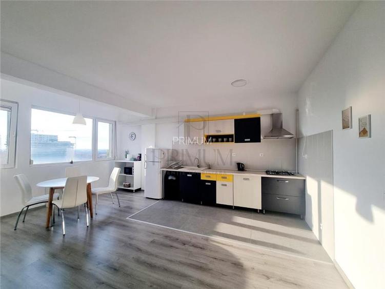 TORONTALULUI - 2 CAM - 78 MP UTILI - BALCON MARE - ETAJ INTERMEDIAR - LIFT - MOB - 2