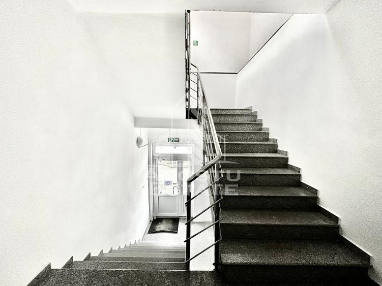 Spatiu Comercial/Birouri de Inchiriat In zona UTA langa Penny, Ared - 24