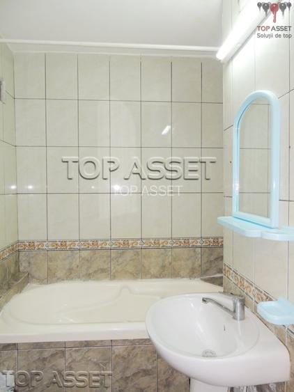 Gorjului, Iuliu Maniu, decomandat - 12