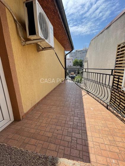 Tomis I, vila P+1 cu 4 camere, 2 balcoane, curte, loc de parcare - 17