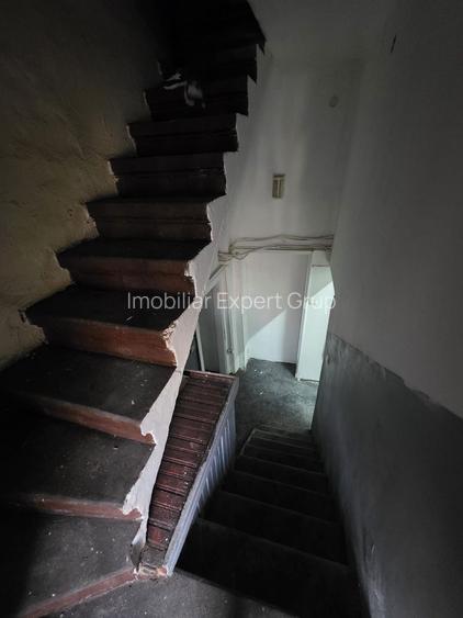 Zona Parcul Carol-Primaria sect. 5 Sp 151 mp curte 300 mp - 12