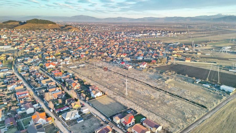 Teren intravilan cu Autorizatie de Construire - 9