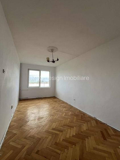 Apartament 2 camere zona Complex Studentesc - 5