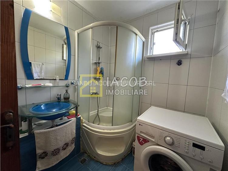 Apartament 3 camere decomandate – Str. Metalurgiei, Bacău - 14