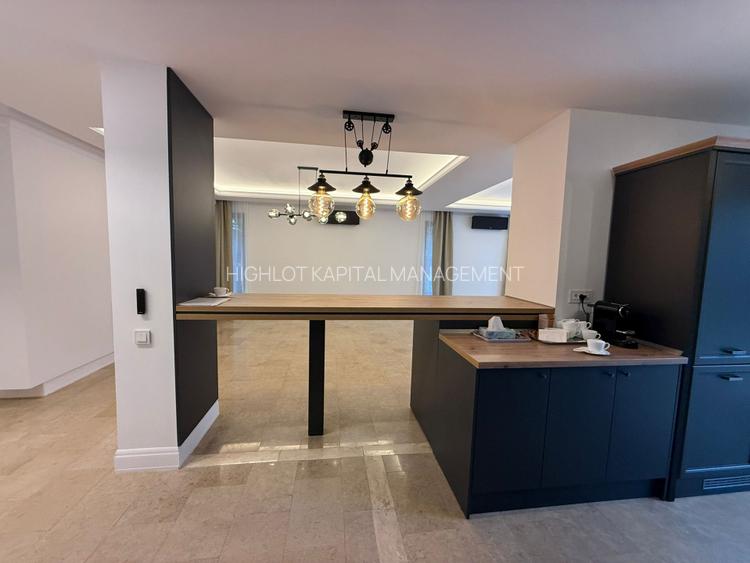 OXFORD GARDENS | VILA LA PADURE CU  PISCINA | 4 DORMITOARE COMPLET RENOVATA - 2