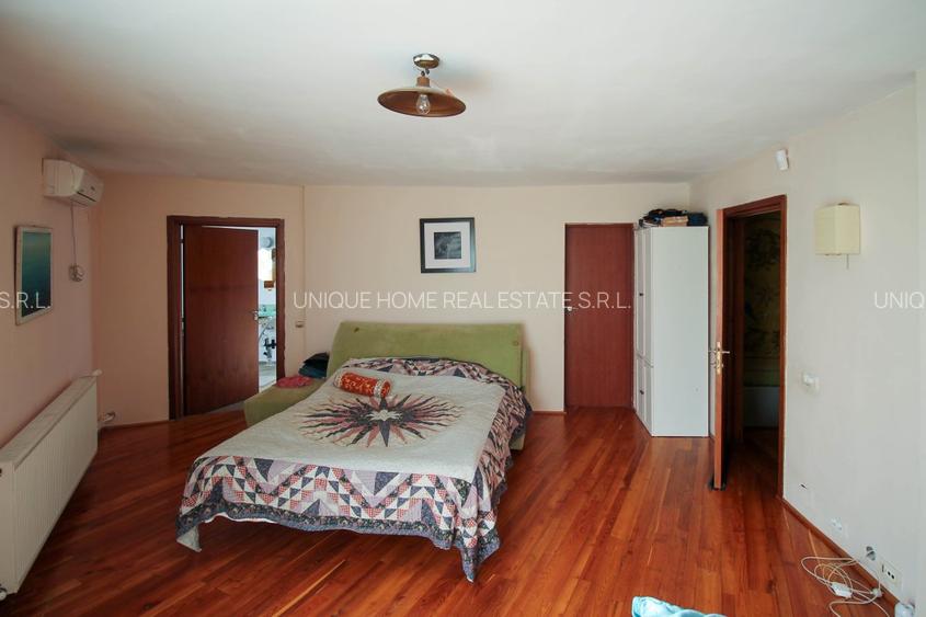 Pipera: Vila individuala cu 10 camere si teren de 600mp! - 5