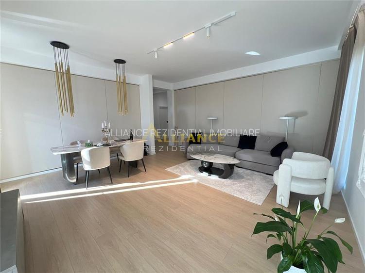 Casa individuala - 4 camere - 2 bai - la 10 min de RATB - 9