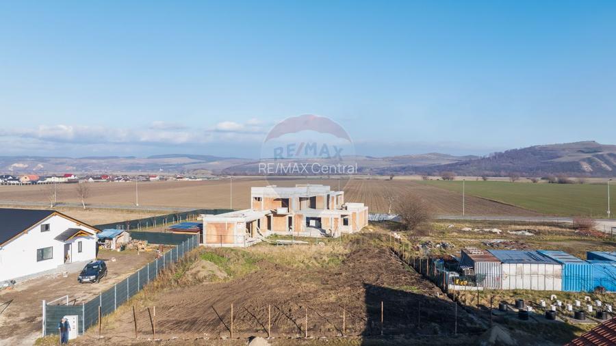 Vilă cu 3 camere, la roșu | Proiect modern – Poiana Craitelor - 13