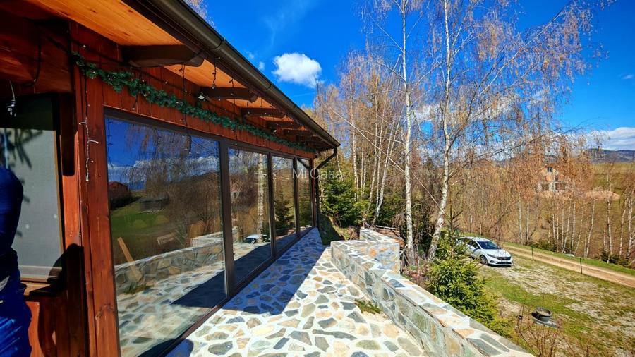 Casa / pensiune investitie sat Pestera, Moieciu, Bran - 21