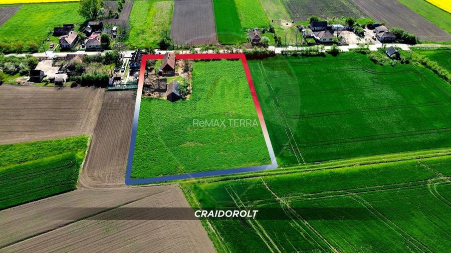 Casă cu 3 camere de vânzare in CRAIDOROLT la 4 km de baile MIHAENI - 12