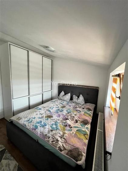 Decomandat 3 camere Zona Soarelui Mansarda/mobilat si utilat - 18