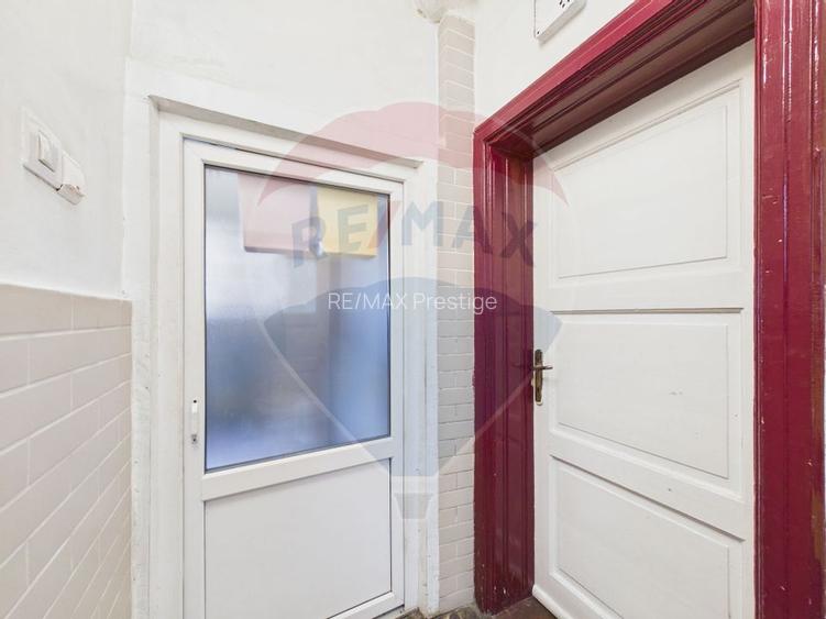 Casă cu 4 camere de vânzare în Bucurestii Noi | 15 min Metrou - 17